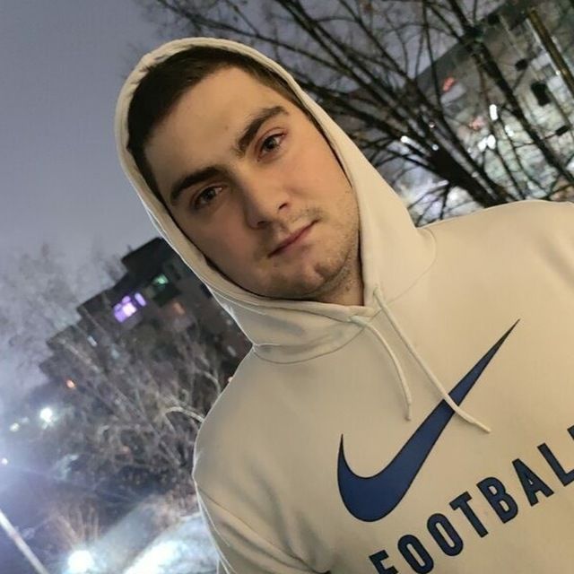 Денис Садыков